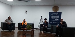 Painel técnico no local do evento